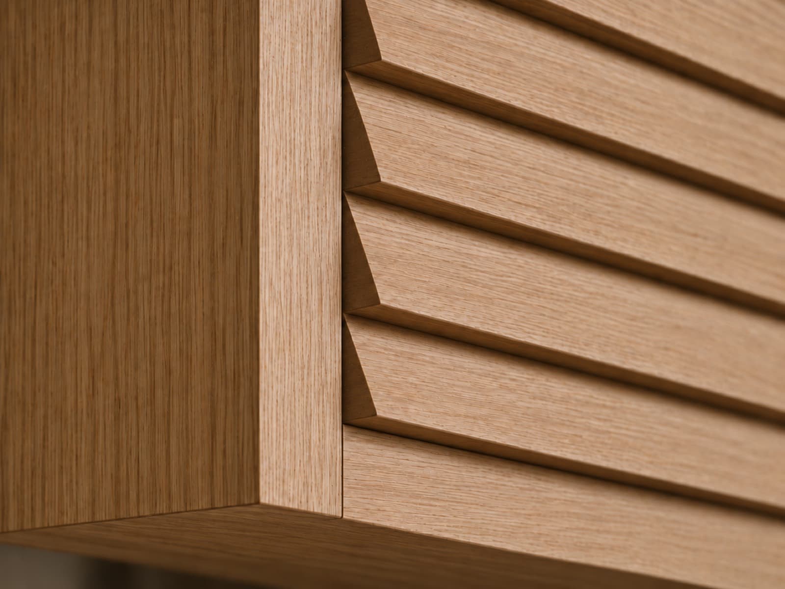 Reprise 20 profile close-up